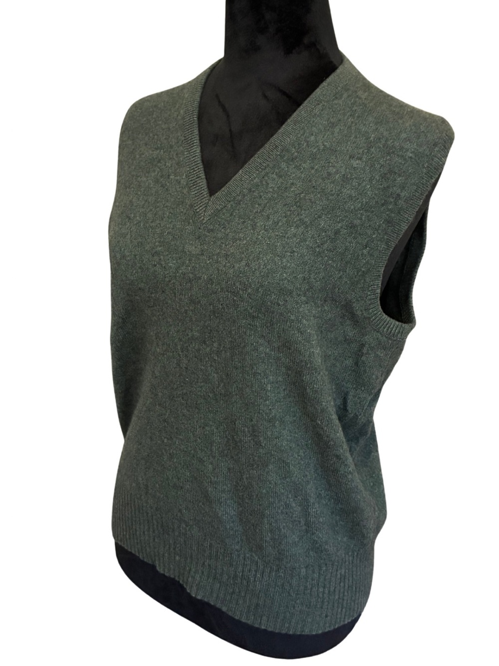 Vintage Selfridges Men’s 100% Cashmere Sweater Vest Made in Scotland